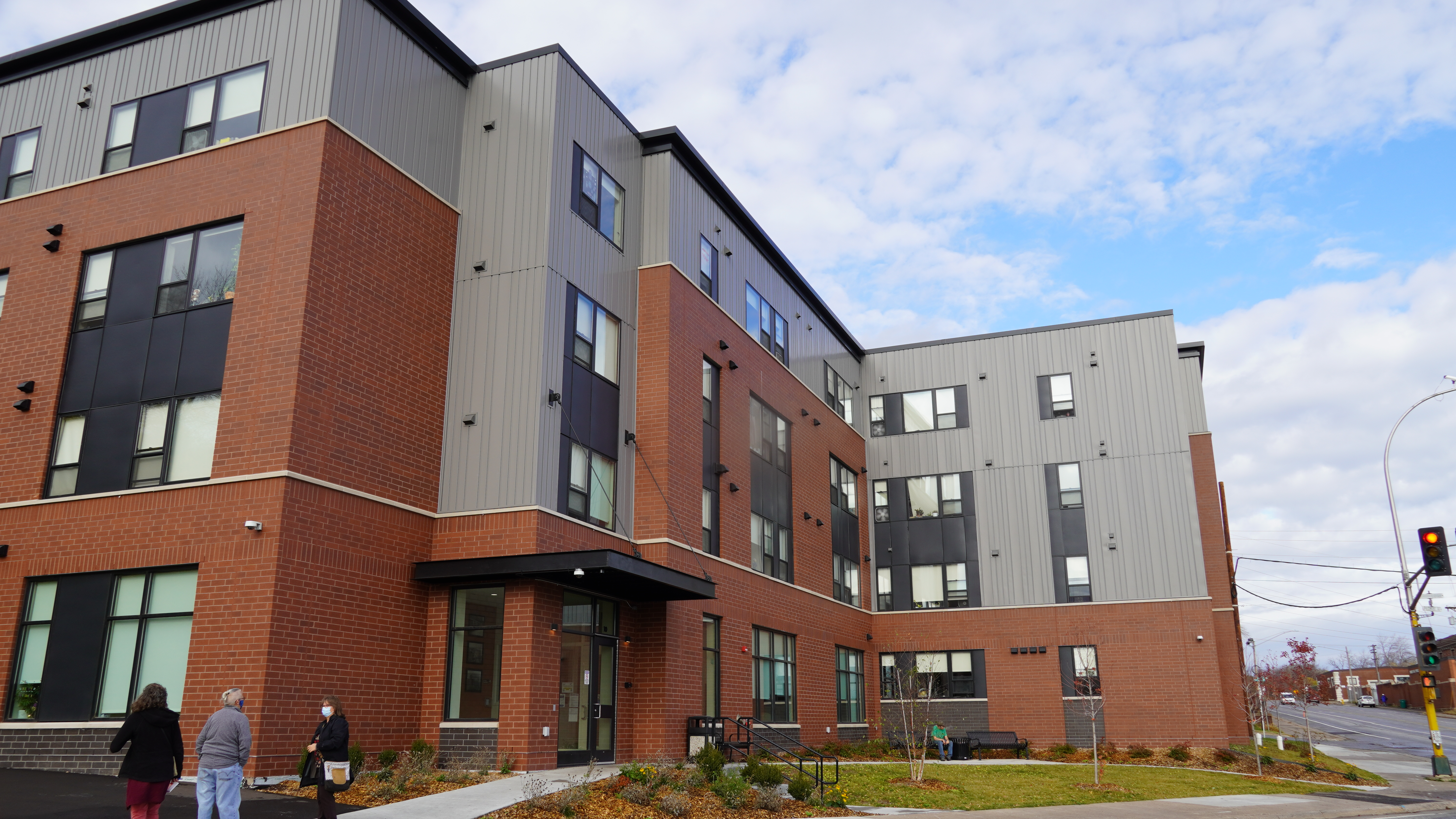 Duluth_bricked_apartment